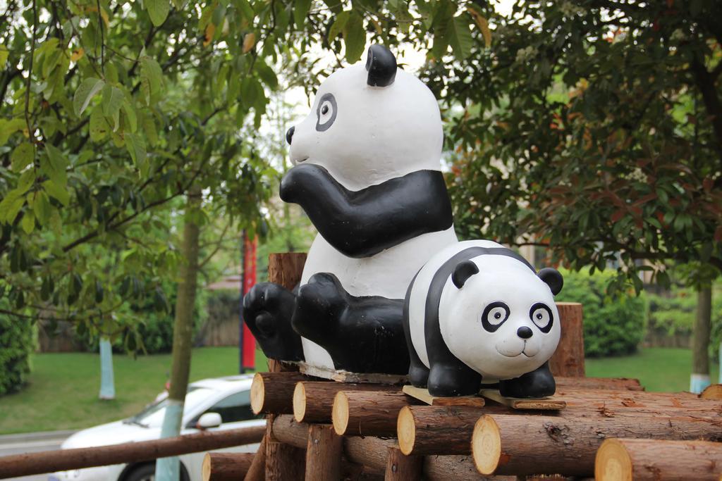 Howard Johnson Agile Plaza Chengdu Esterno foto