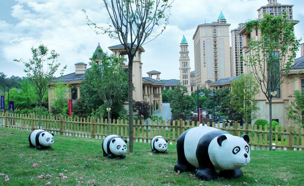 Howard Johnson Agile Plaza Chengdu Esterno foto