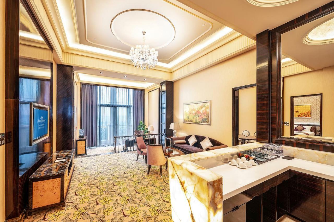 Howard Johnson Agile Plaza Chengdu Esterno foto